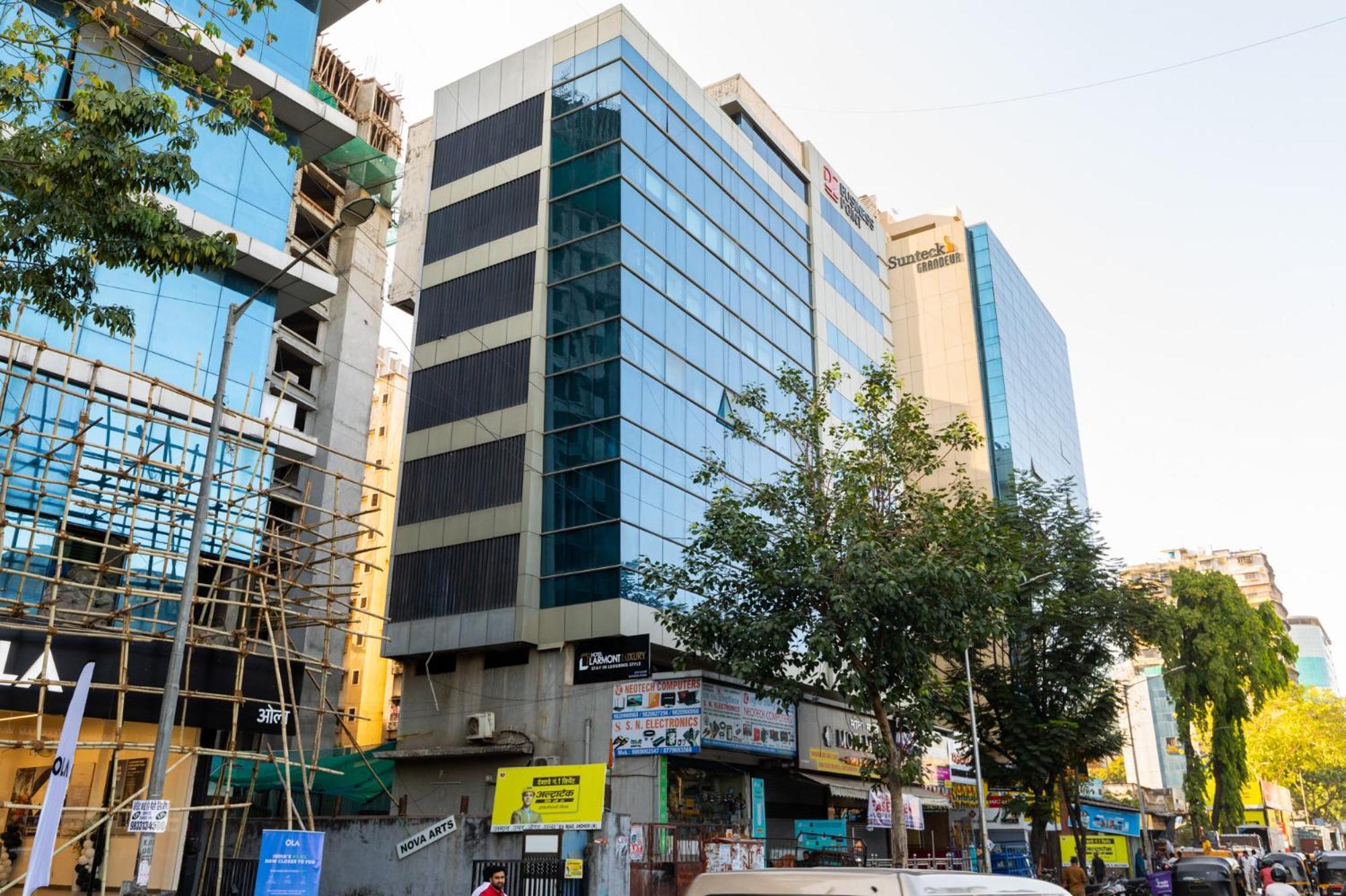 Hotel Larmont Luxury, Mumbai